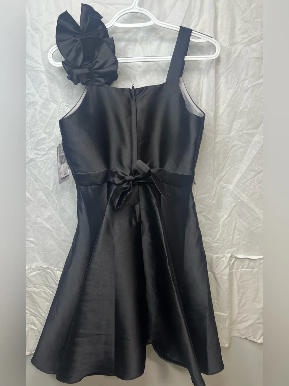 Bonnie Jean sleek black